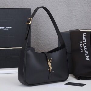 Yves Saint Laurent Bag